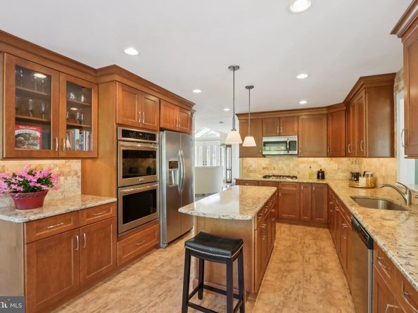 1 Daisy Lane, Ambler PA 19002