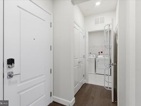 2960 Vaden Drive 413, Fairfax VA 22031