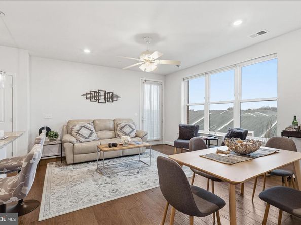 2960 Vaden Drive 413, Fairfax VA 22031