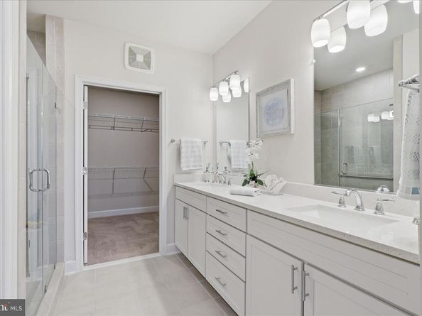 2960 Vaden Drive 413, Fairfax VA 22031