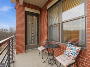 2960 Vaden Drive 413, Fairfax VA 22031