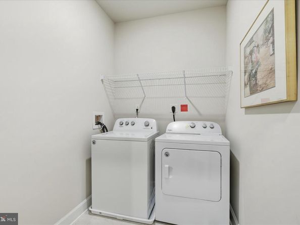 2960 Vaden Drive 413, Fairfax VA 22031