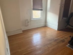 656 6TH Street NE, Washington DC 20002