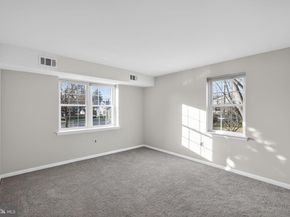 800 South Avenue B4, Secane PA 19018