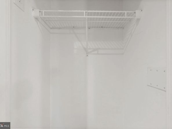 2001 15TH Street N 813, Arlington VA 22201