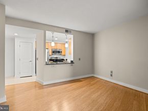 2001 15TH Street N 813, Arlington VA 22201