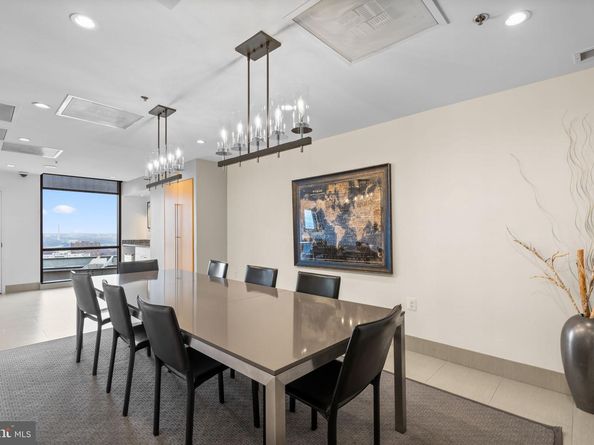 2001 15TH Street N 813, Arlington VA 22201