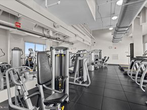 2001 15TH Street N 813, Arlington VA 22201