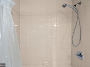 2001 15TH Street N 813, Arlington VA 22201