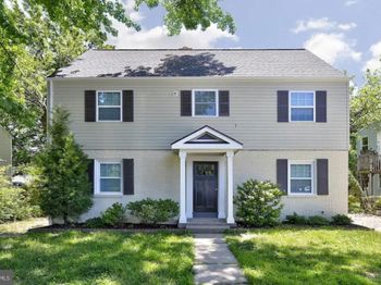 2700 Arlington Boulevard