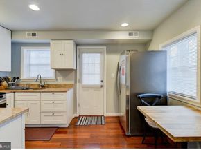 2700 Arlington Boulevard, Arlington VA 22204