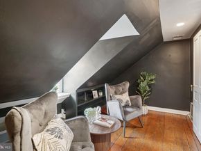 323 S Camac Street, Philadelphia PA 19107