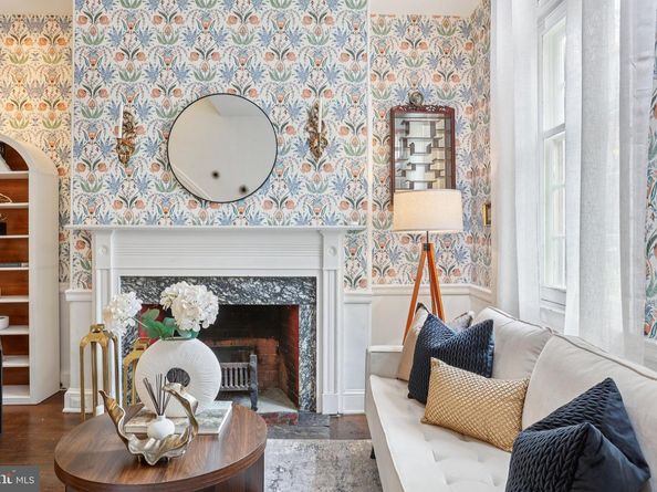 323 S Camac Street, Philadelphia PA 19107