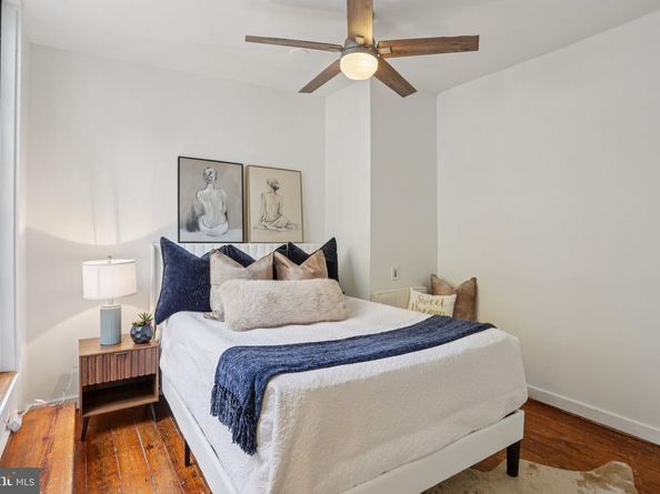 323 S Camac Street, Philadelphia PA 19107