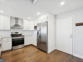 200 Lombard Street 739, Philadelphia PA 19147