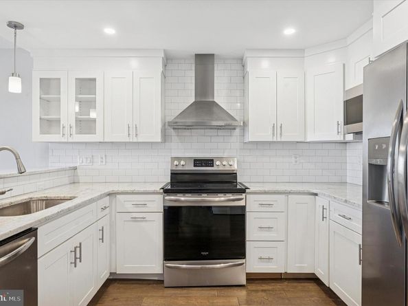 200 Lombard Street 739, Philadelphia PA 19147