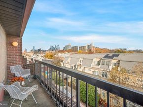 200 Lombard Street 739, Philadelphia PA 19147