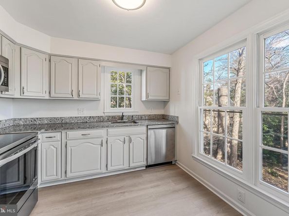 1483 Church Hill Place, Reston VA 20194