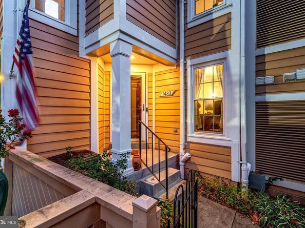 1483 Church Hill Place, Reston VA 20194