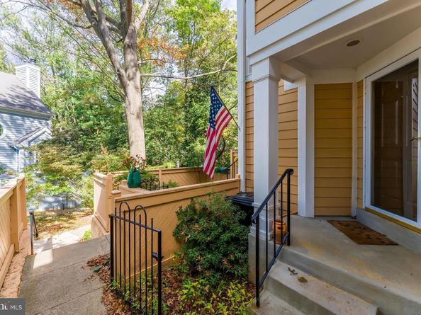 1483 Church Hill Place, Reston VA 20194