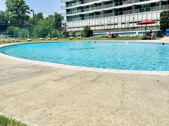 3900 Ford Road 6B, Philadelphia PA 19131