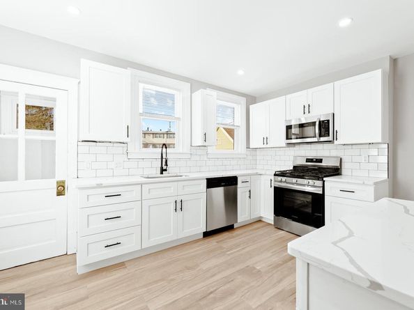 14030 Dana Avenue, Philadelphia PA 19116