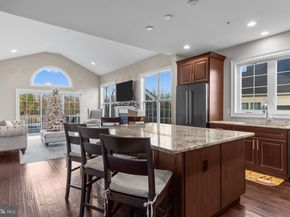 26 Hillyer Lane, Newtown PA 18940