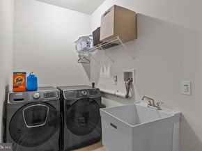 26 Hillyer Lane, Newtown PA 18940