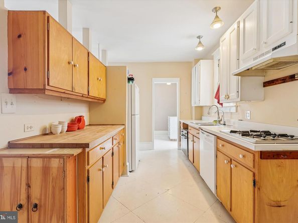 4900 41st Street NW, Washington DC 20016