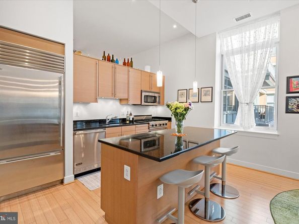 2425 L Street NW 324, Washington DC 20037