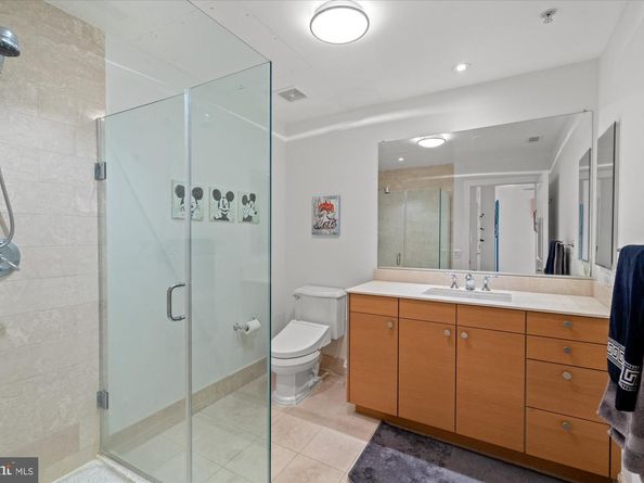 2425 L Street NW 324, Washington DC 20037