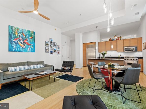 2425 L Street NW 324, Washington DC 20037