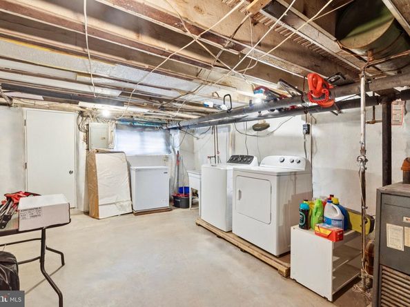 1822 S 56TH Street, Philadelphia PA 19143