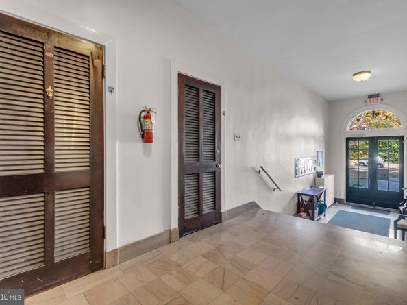 3020 Porter Street NW 103, Washington DC 20008