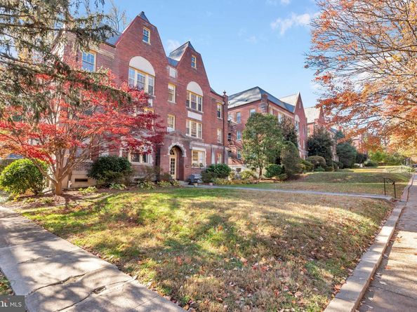 3020 Porter Street NW 103, Washington DC 20008