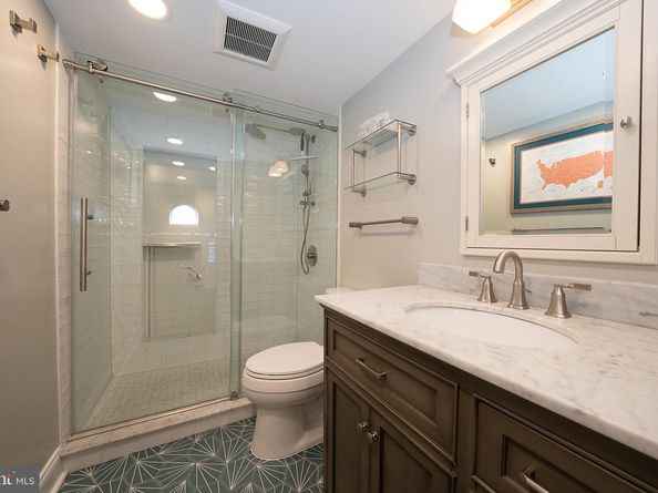 1919 Chestnut Street 52324, Philadelphia PA 19103