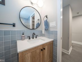 1919 Chestnut Street 52324, Philadelphia PA 19103