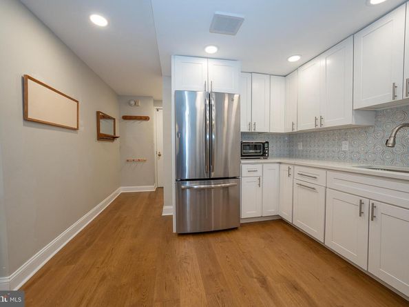 1919 Chestnut Street 52324, Philadelphia PA 19103