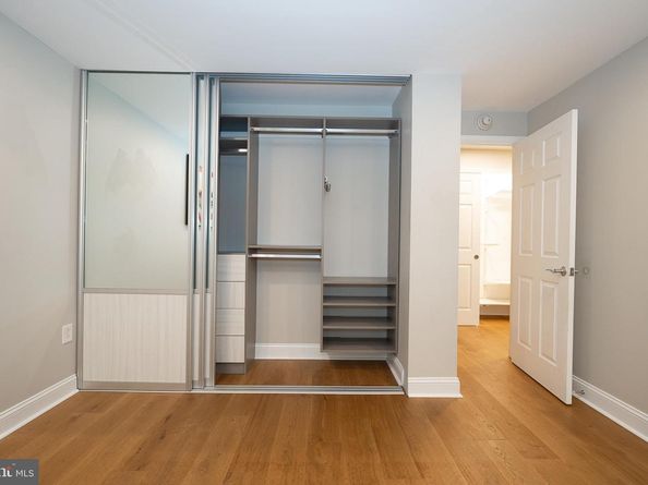 1919 Chestnut Street 52324, Philadelphia PA 19103