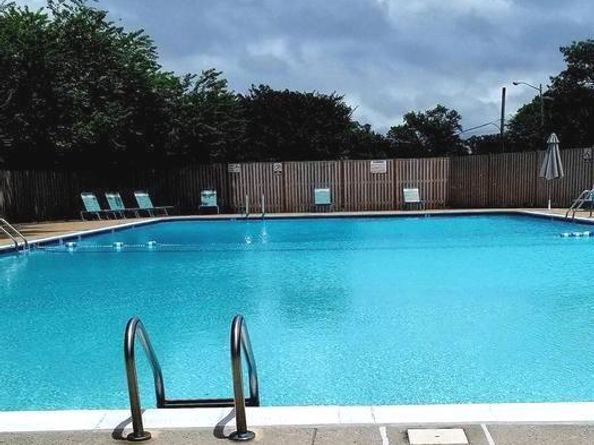 2500 N Van Dorn Street 1119, Alexandria VA 22302