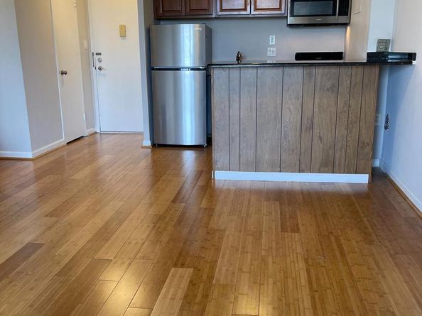 2500 N Van Dorn Street 1119, Alexandria VA 22302