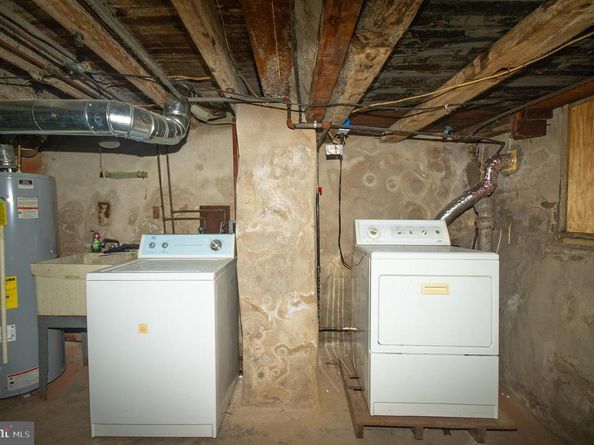 3433 E Street, Philadelphia PA 19134