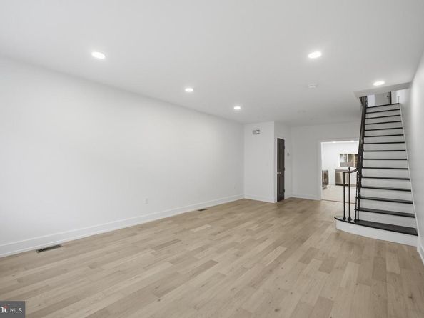 1022 Mckean Street, Philadelphia PA 19148