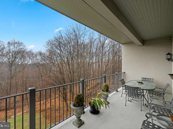 6205 Parkview Drive, Haverford PA 19041