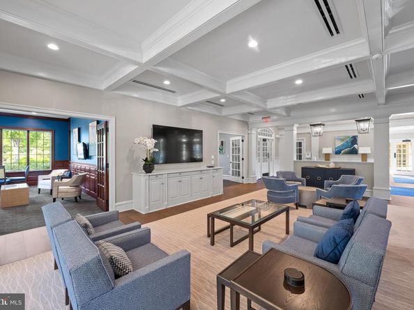 6205 Parkview Drive, Haverford PA 19041