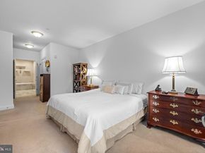 6205 Parkview Drive, Haverford PA 19041