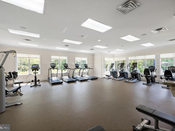 6205 Parkview Drive, Haverford PA 19041