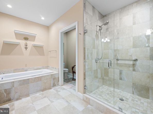 6205 Parkview Drive, Haverford PA 19041