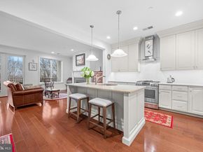 6205 Parkview Drive, Haverford PA 19041