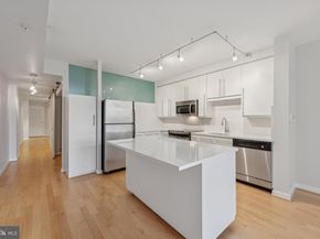 437 New York Avenue NW 422, Washington DC 20001